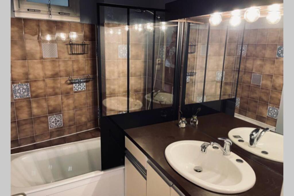 Confortable Appartement A كافالير سور مير المظهر الخارجي الصورة